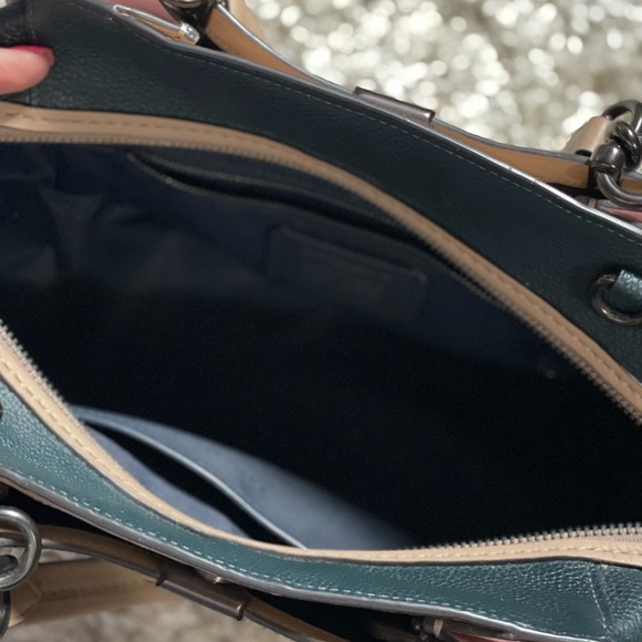 Cute Coach Purse ๐ - Picture 7 of 9